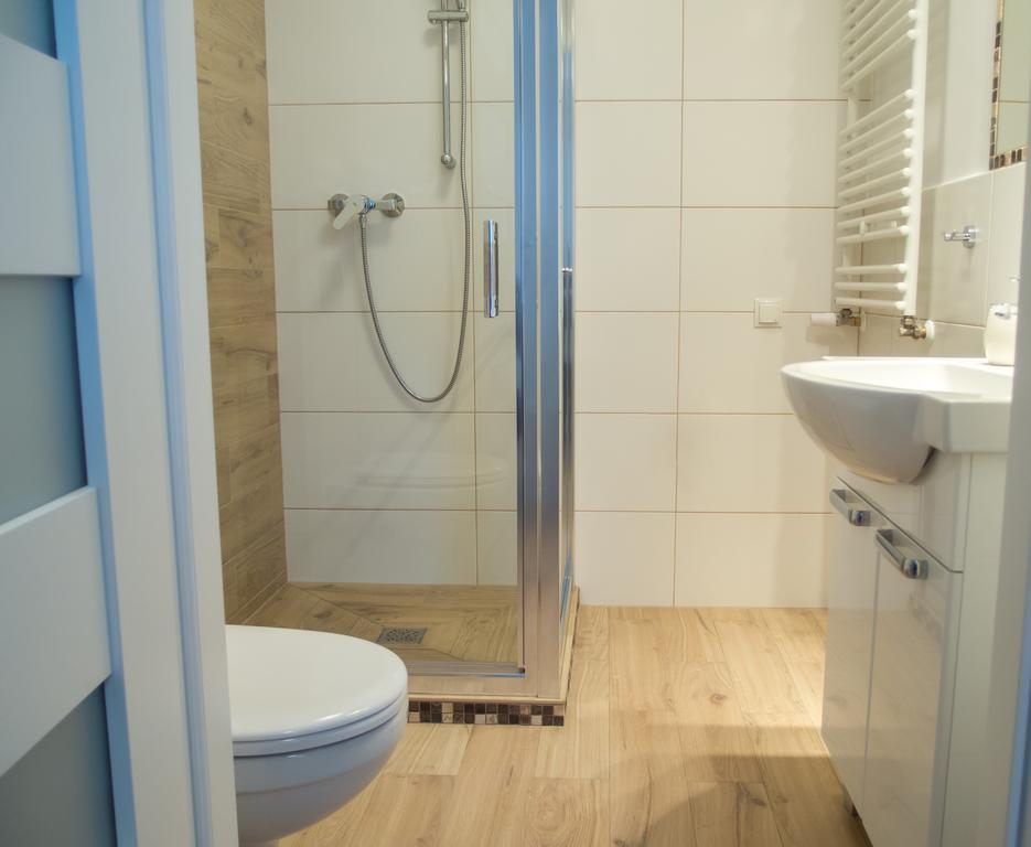 Bedroom Apartments Krzywoustego 14 슈체친 객실 사진