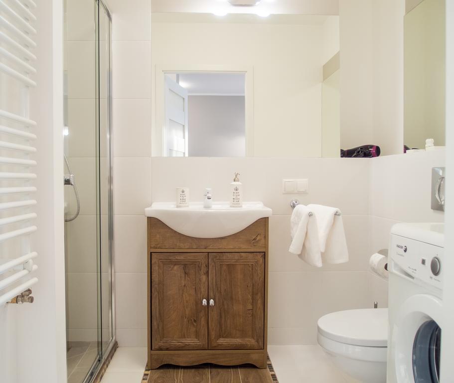 Bedroom Apartments Krzywoustego 14 슈체친 객실 사진
