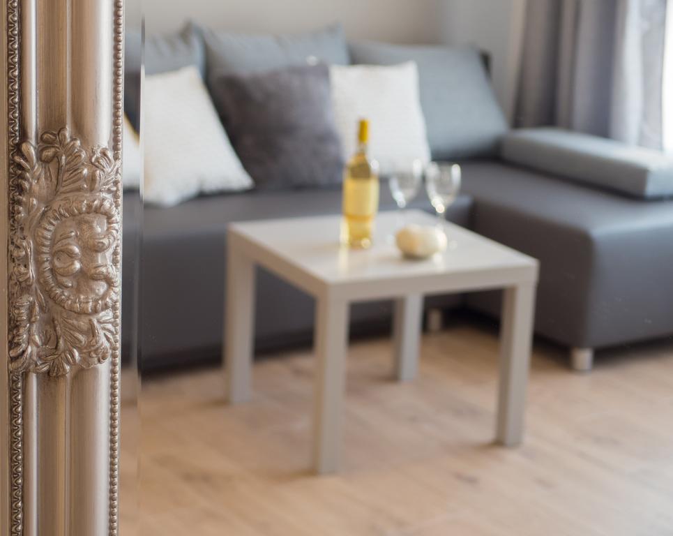 Bedroom Apartments Krzywoustego 14 슈체친 객실 사진