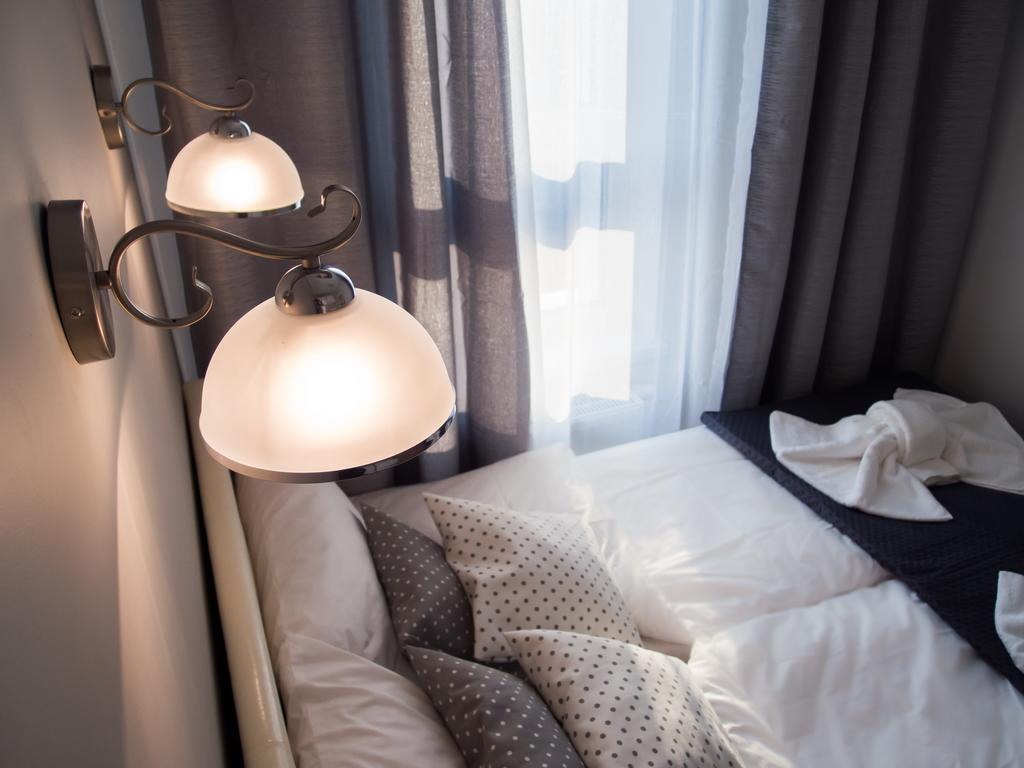 Bedroom Apartments Krzywoustego 14 슈체친 객실 사진
